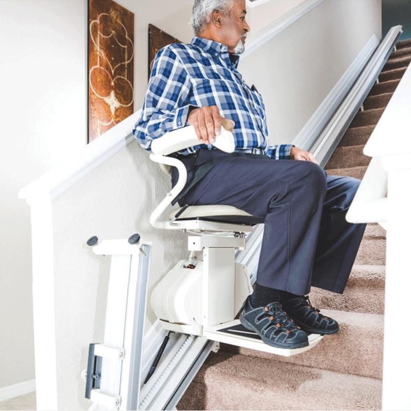 City hinged rail automatic flip up stairlift